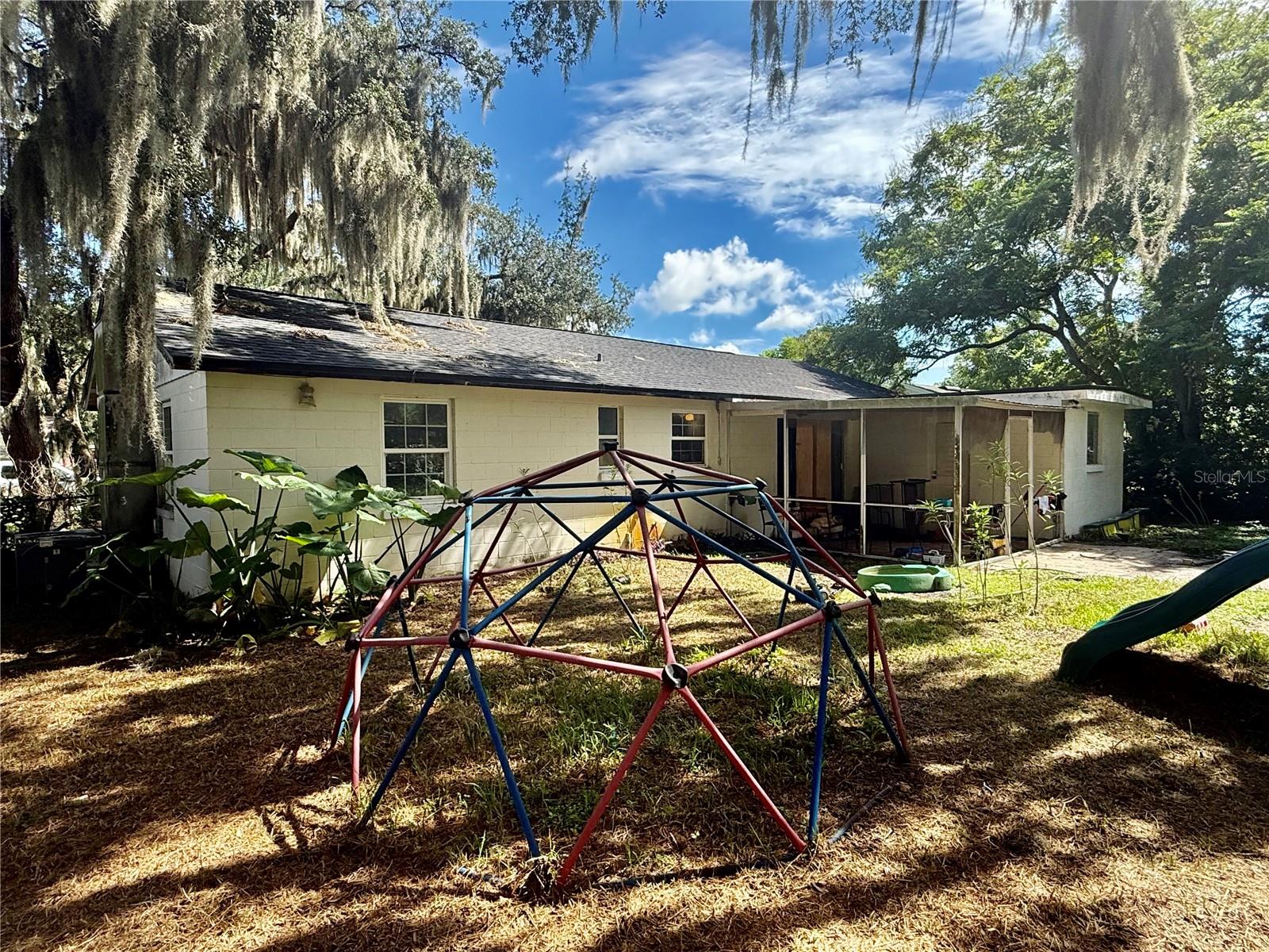 255 Valencia Rd Property Photo 13
