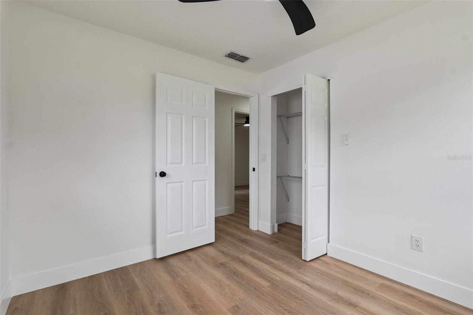 1102 Magdalena Ave Property Photo 22