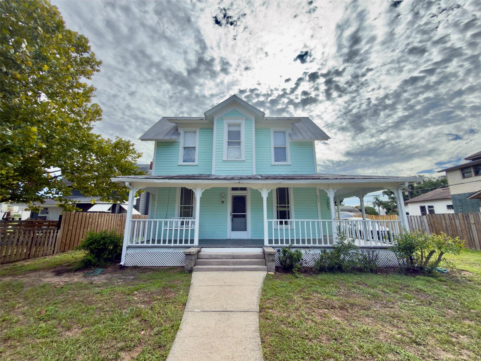 21 S MARY ST Property Photo 1
