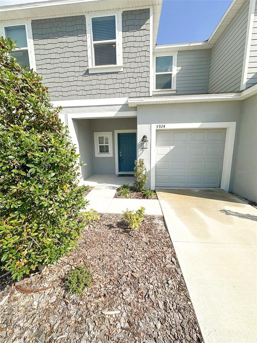 5924 Whetstone Ct Property Photo