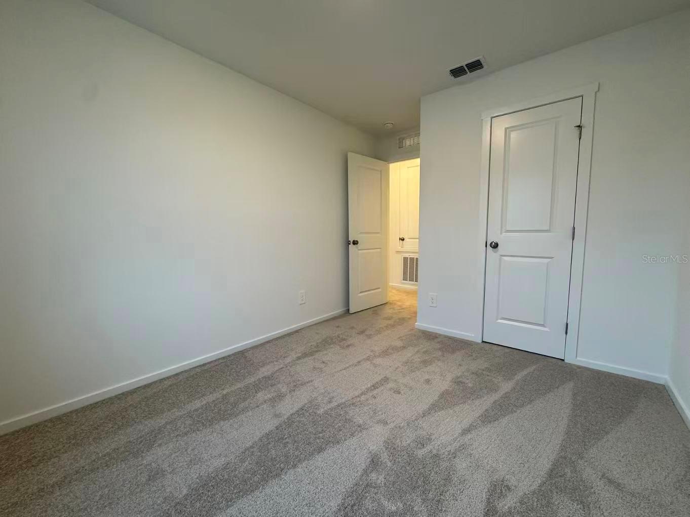 963 Phoenix St Property Photo 12