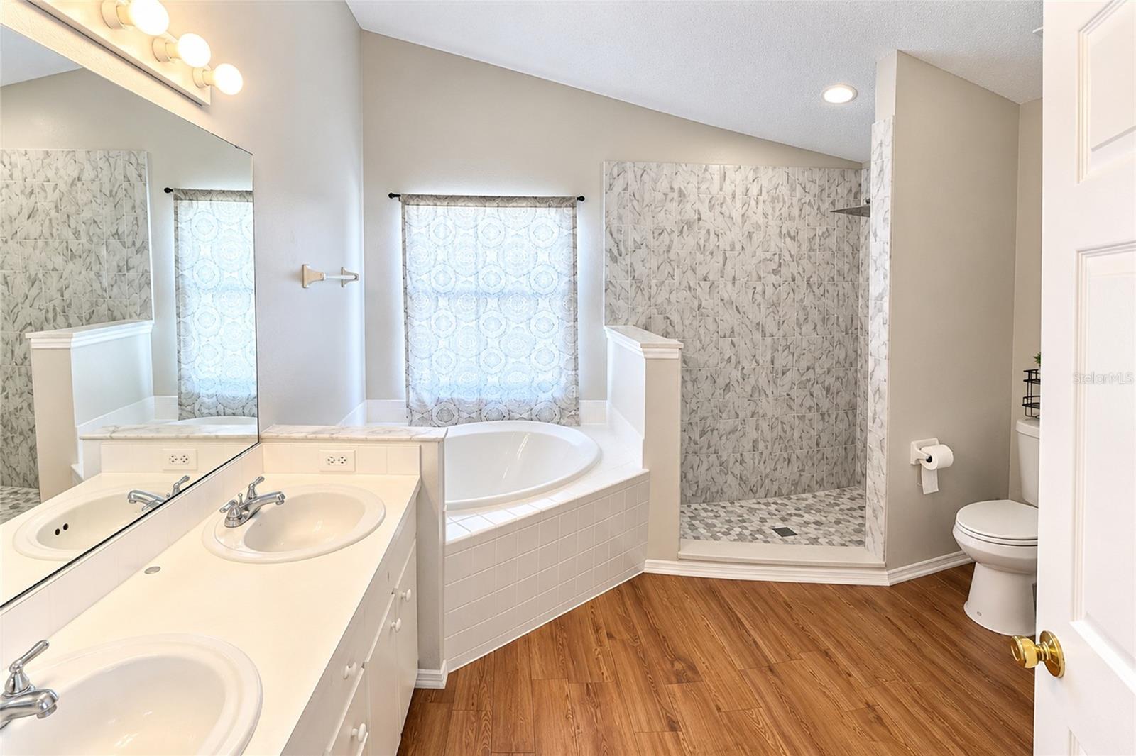 7919 Tumbleweed Ct Property Photo 5
