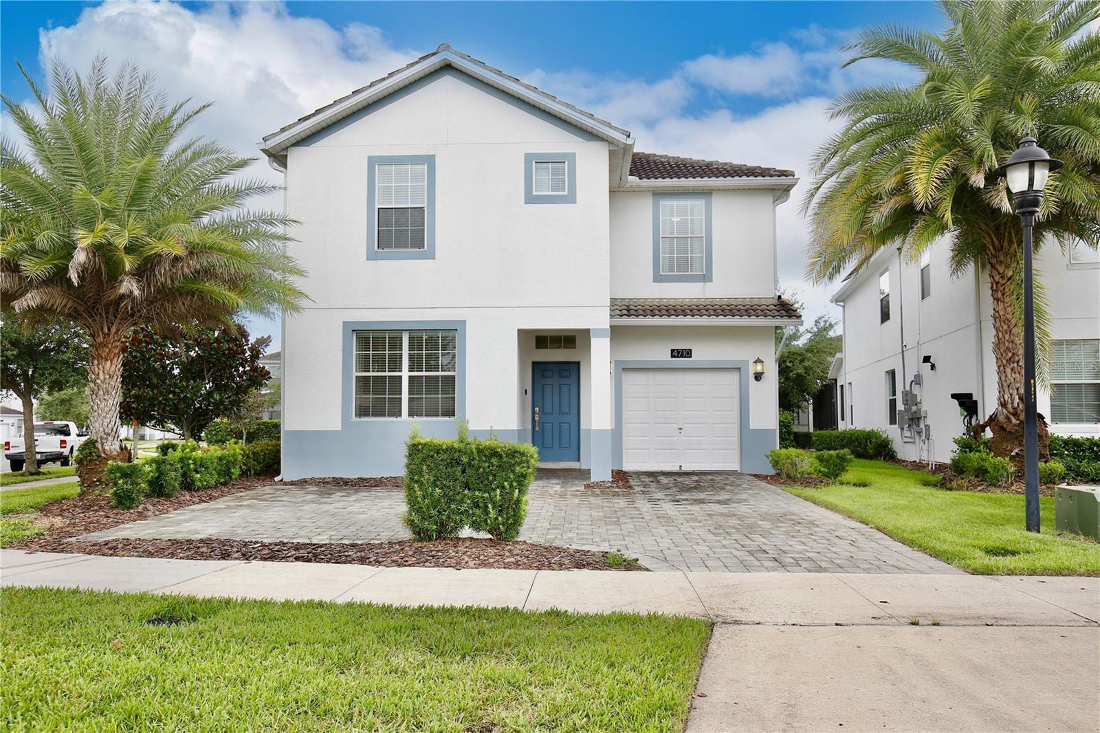 4710 Kings Castle Cir Property Photo 1