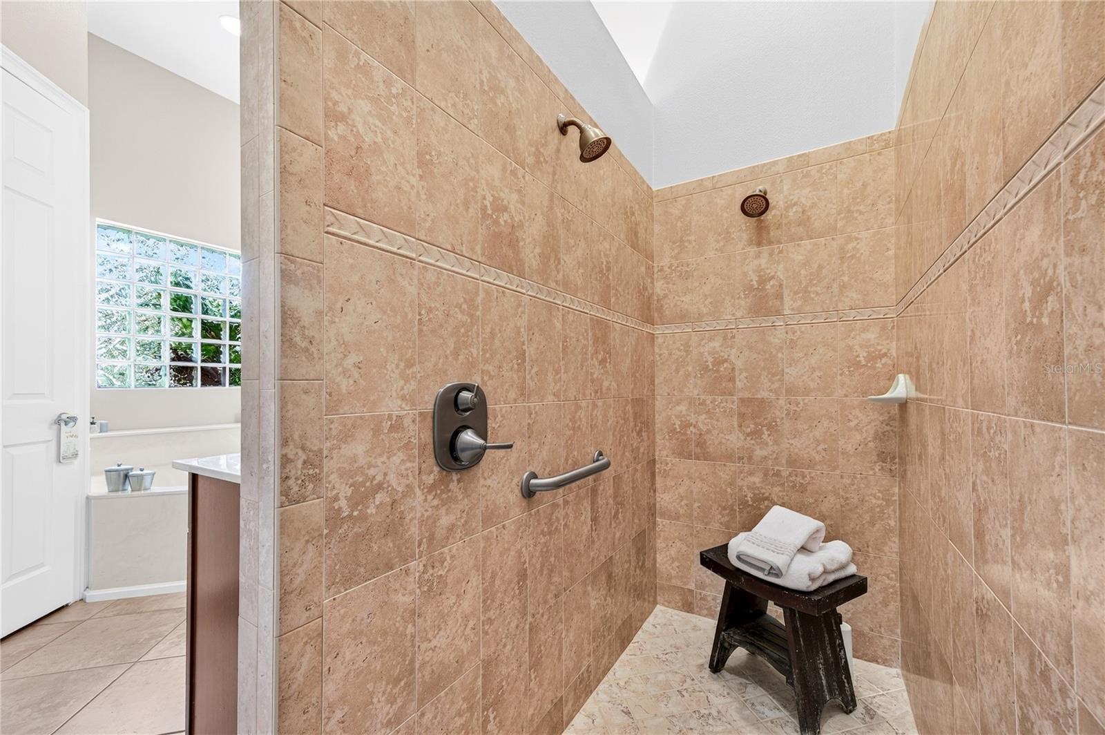 252 Harmony Property Photo 18