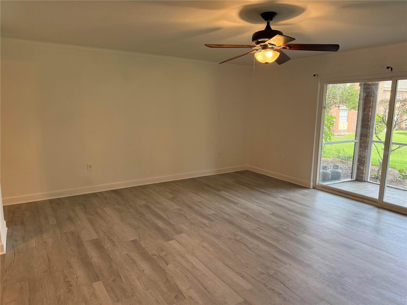 2308 Haywood Ct #100 Property Photo 6