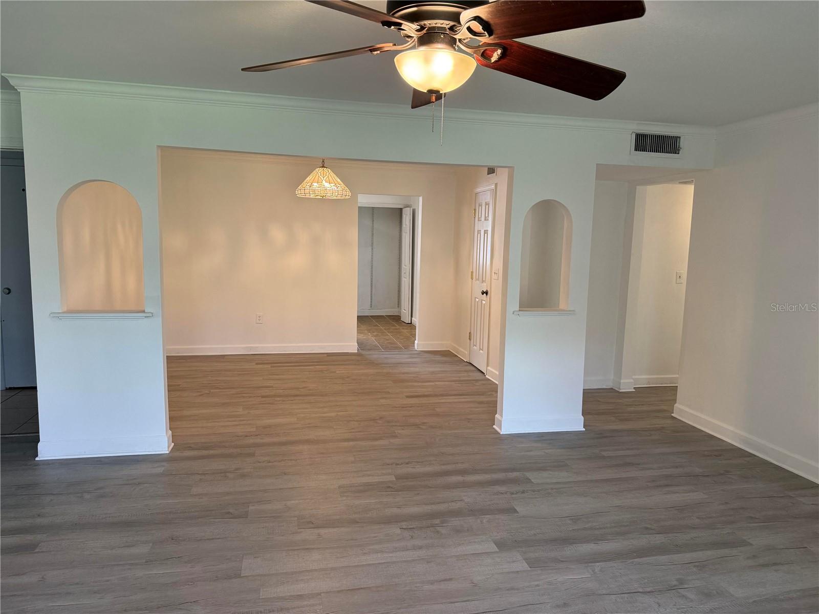 2308 Haywood Ct #100 Property Photo 8