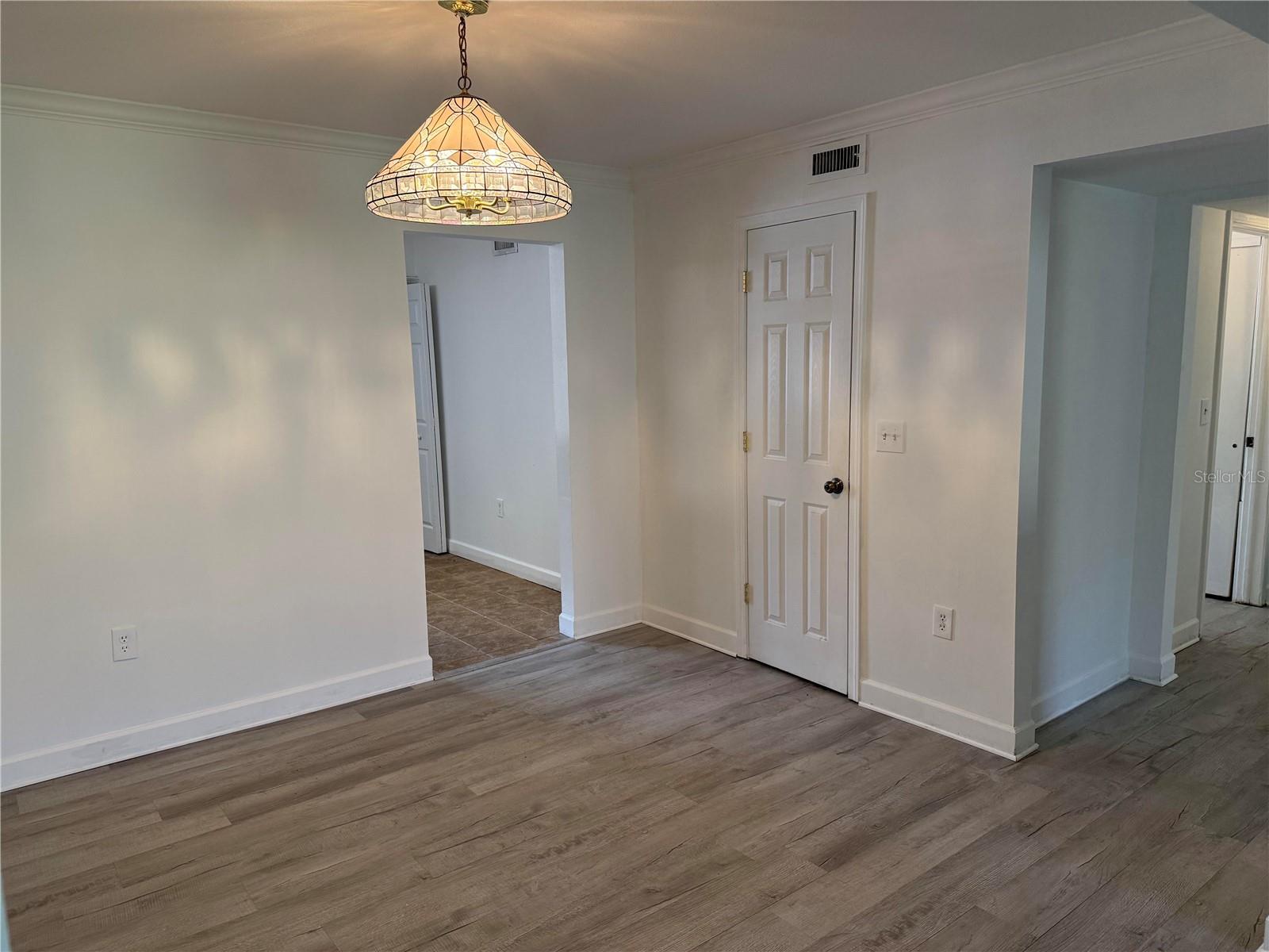 2308 Haywood Ct #100 Property Photo 9
