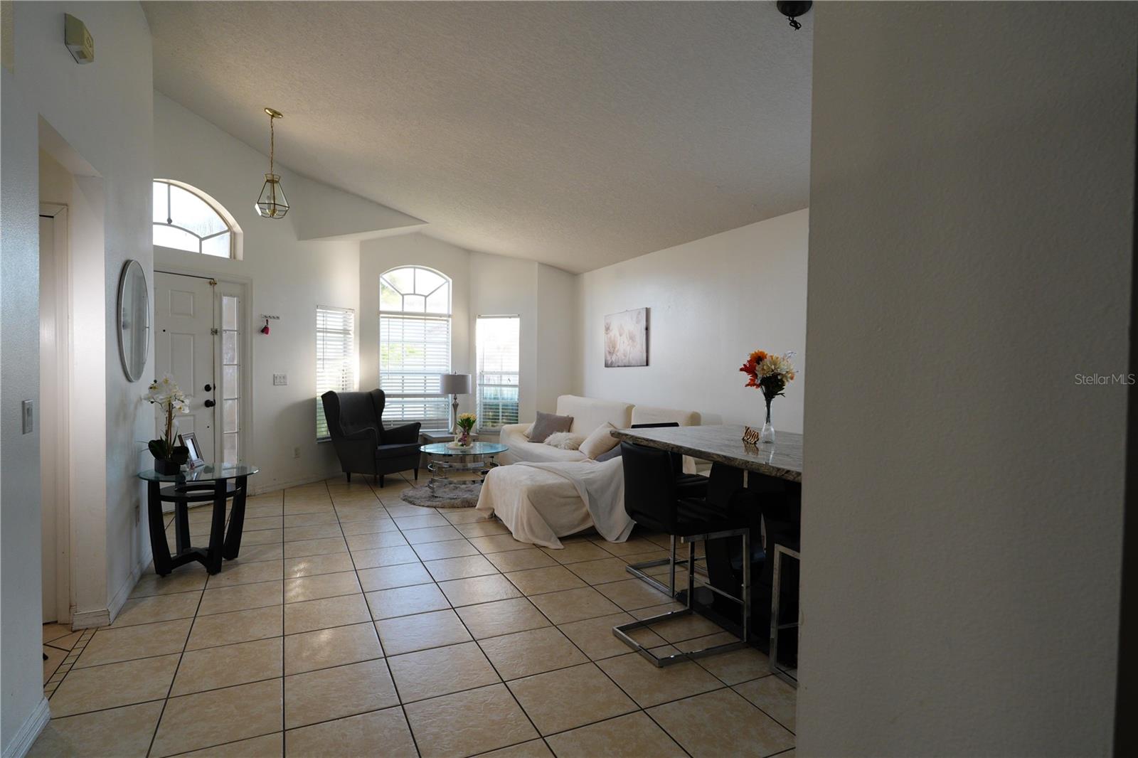 5151 Hook Hollow Cir Property Photo 5