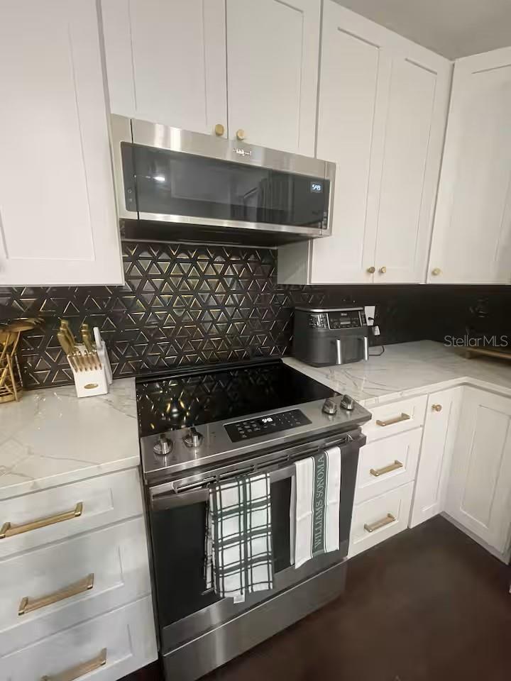 4 Cardinal Drive Property Photo 10