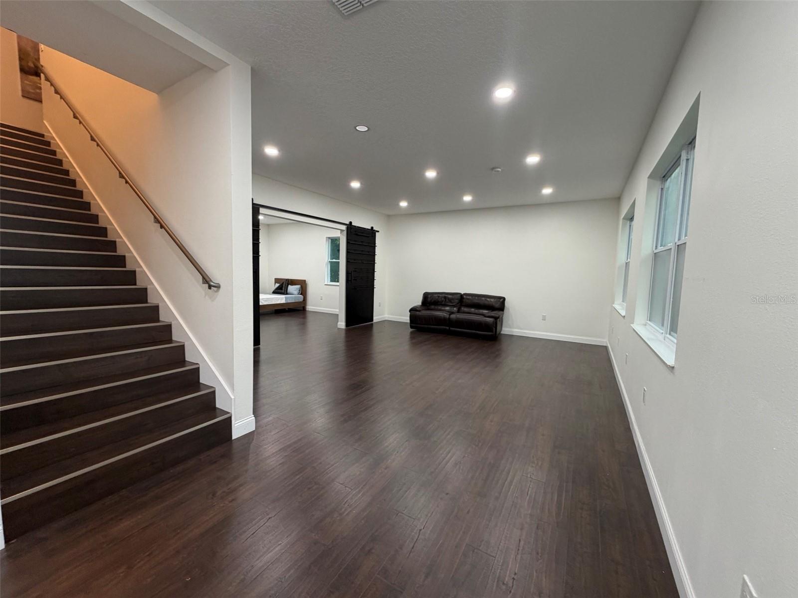 4 Cardinal Drive Property Photo 32