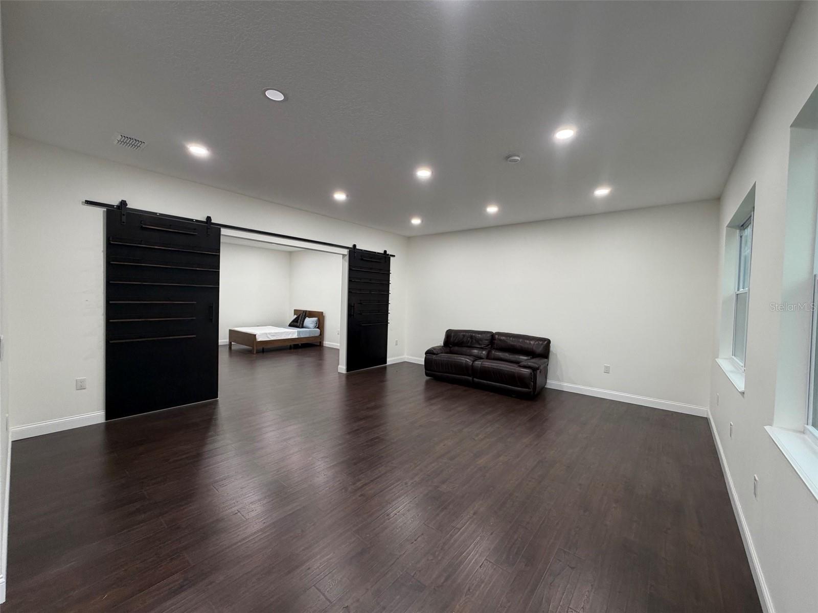 4 Cardinal Drive Property Photo 33