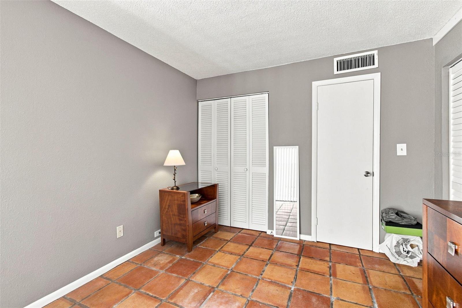4130 Muriel Pl #5-c Property Photo 15