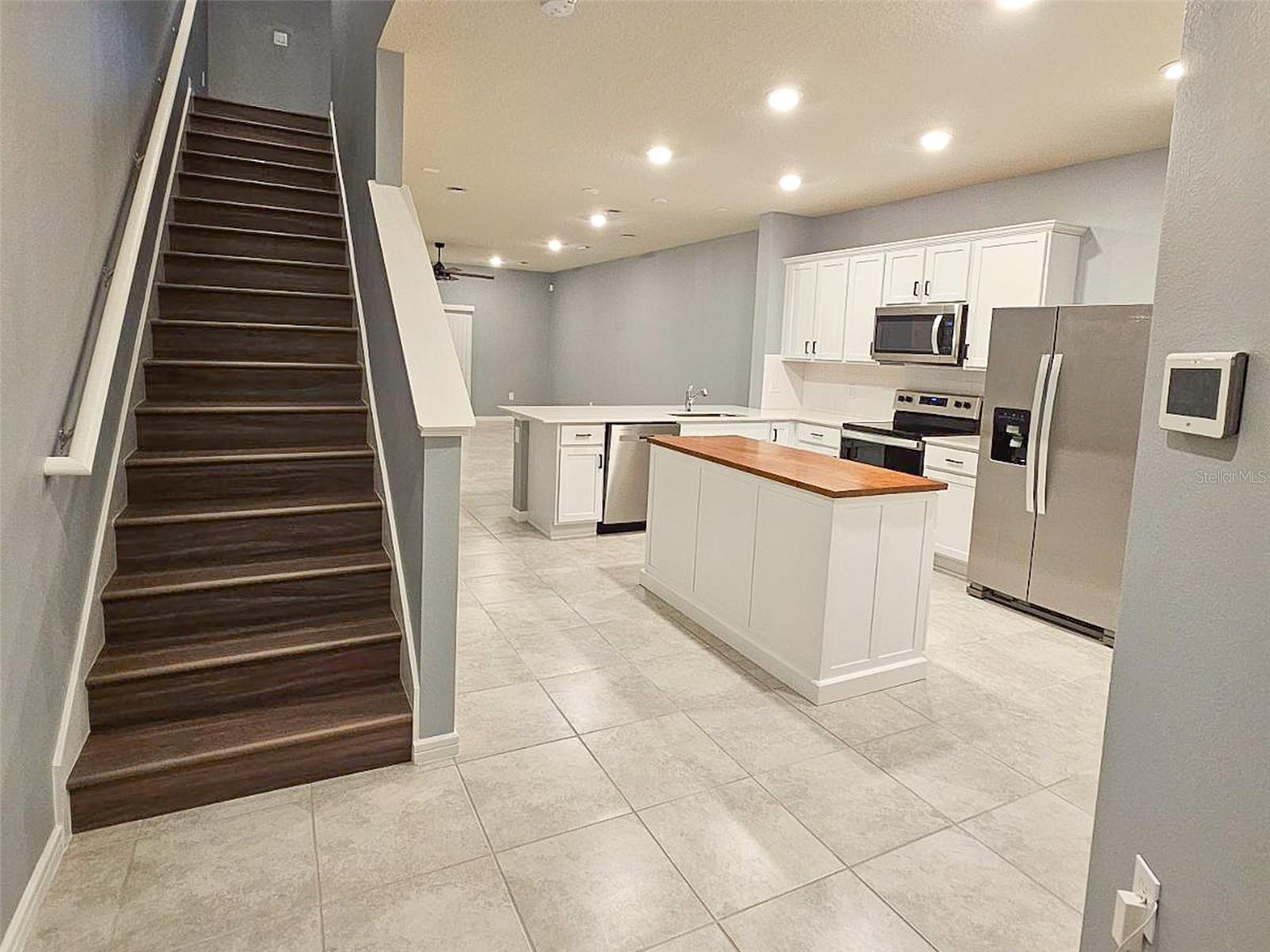1725 Delightful Dr Property Photo 3