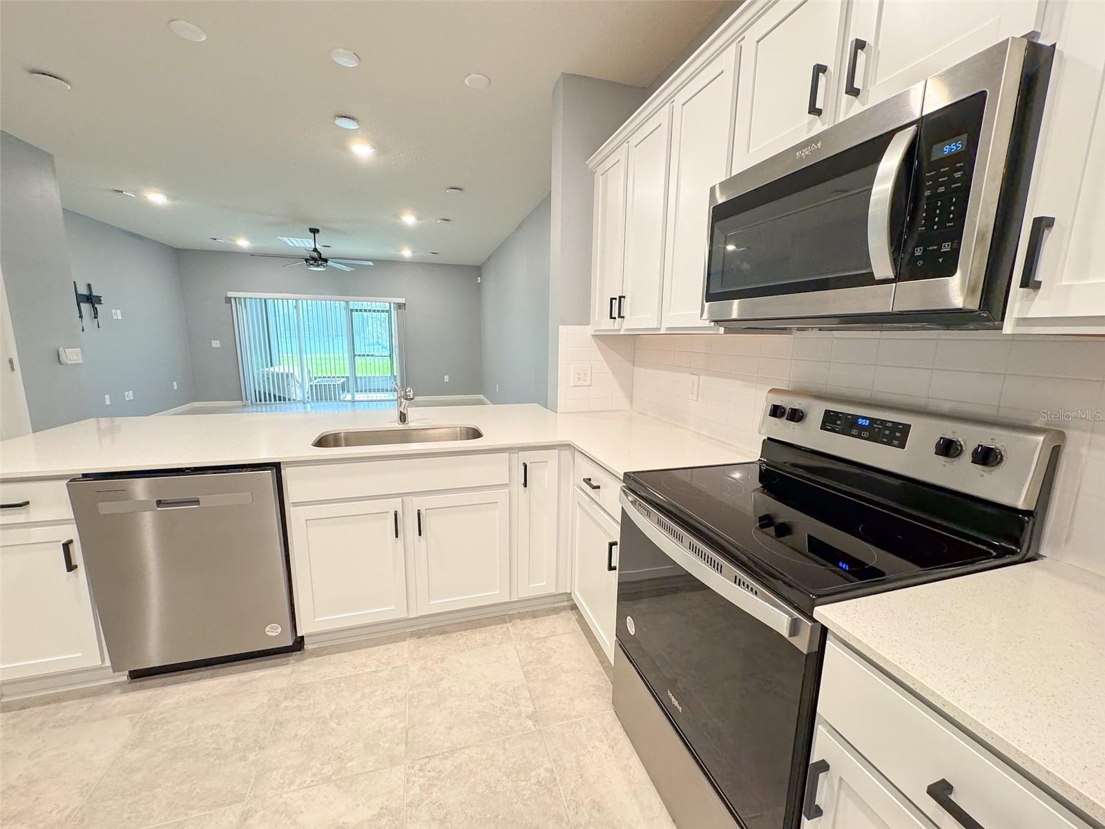 1725 Delightful Dr Property Photo 7