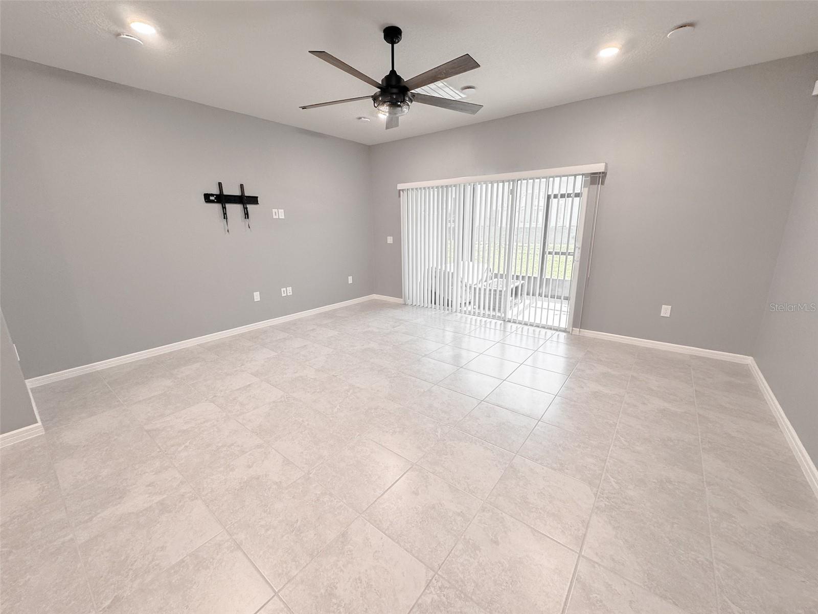 1725 Delightful Dr Property Photo 9