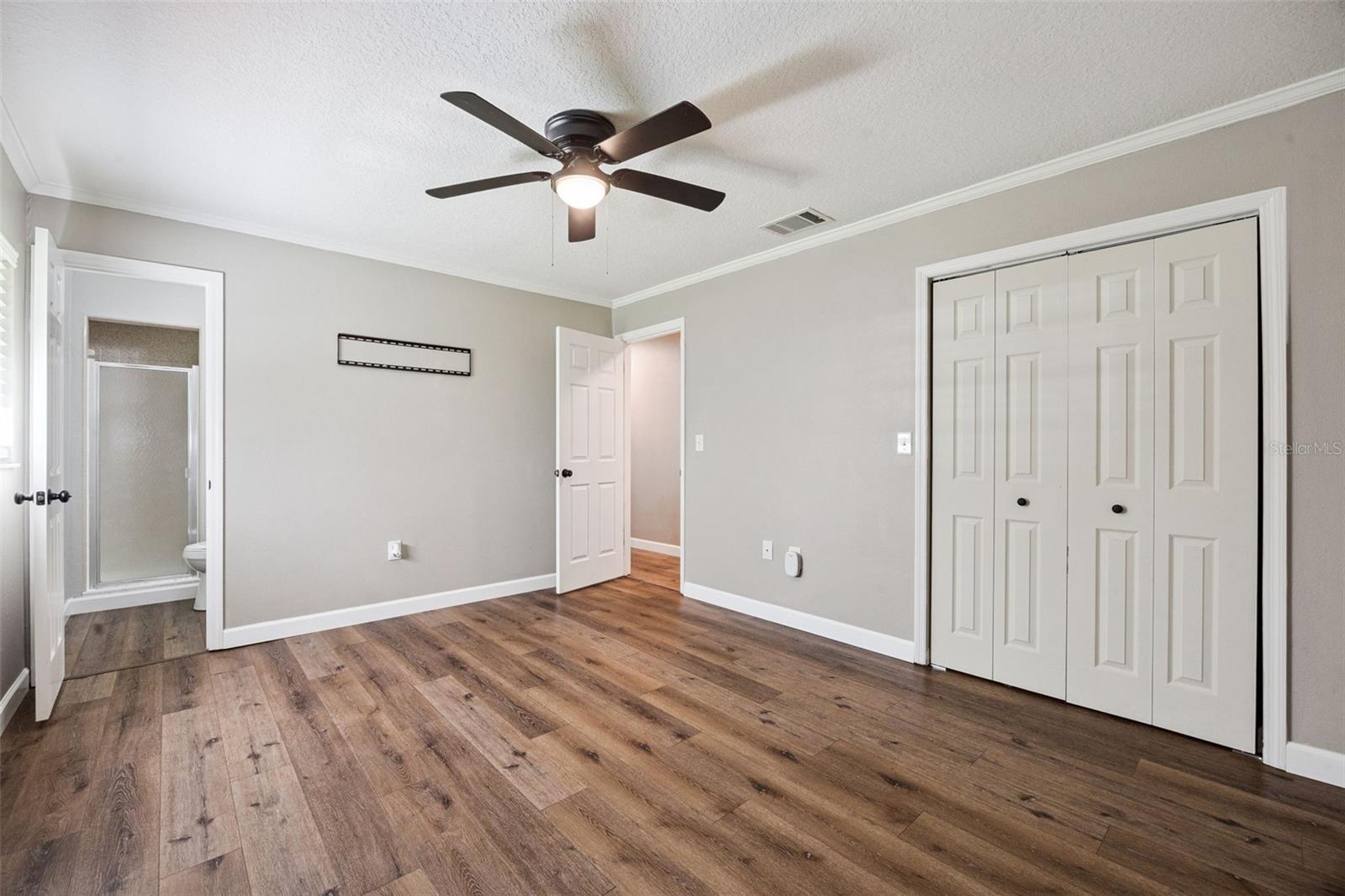 27544 Lisa Dr Property Photo 17