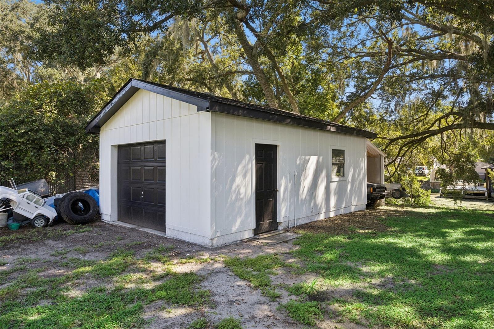 27544 Lisa Dr Property Photo 31
