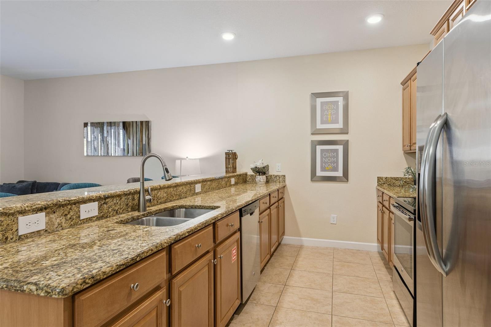 8957 Sugar Palm Rd Property Photo 8