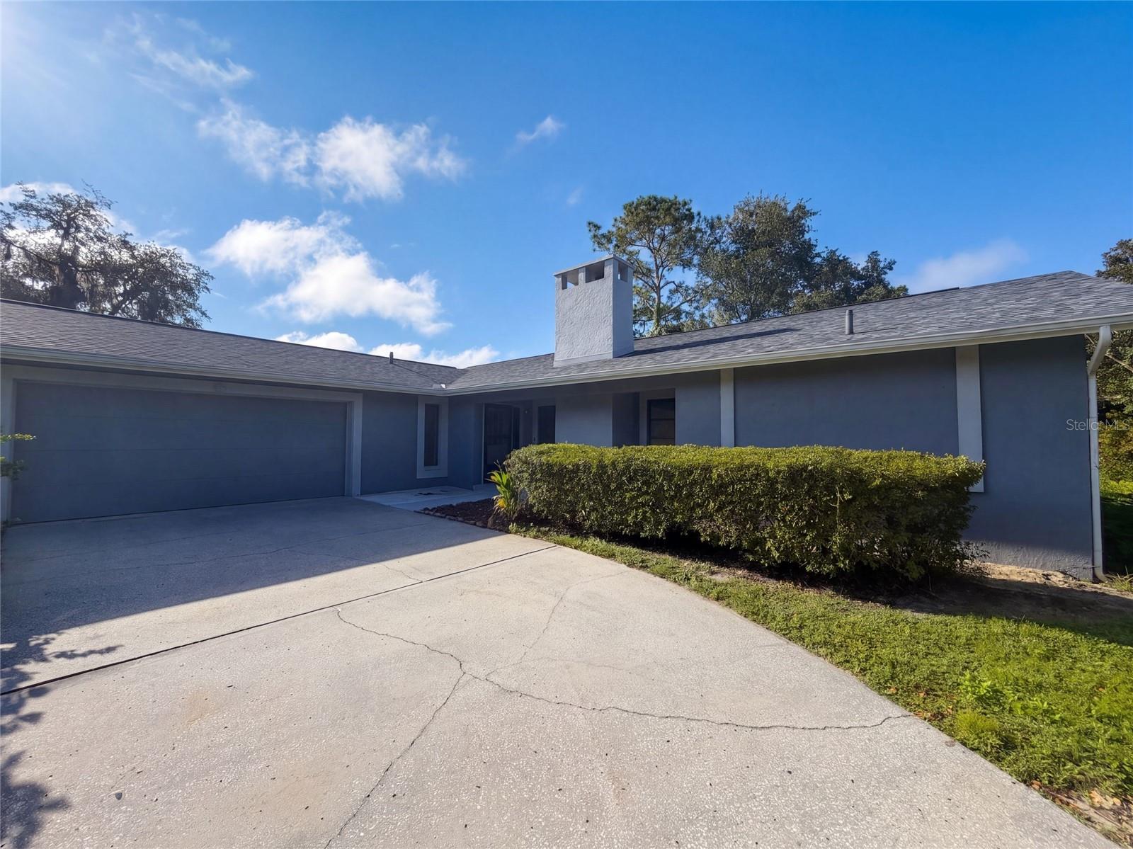 15 Shumard Ct E Property Photo 1