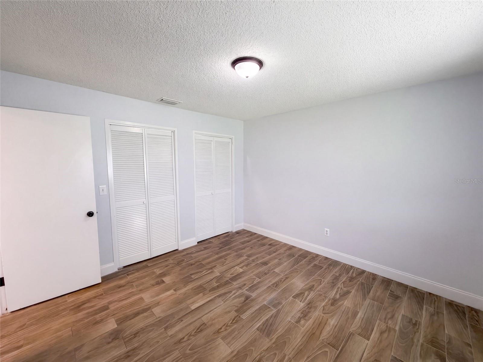 15 Shumard Ct E Property Photo 7