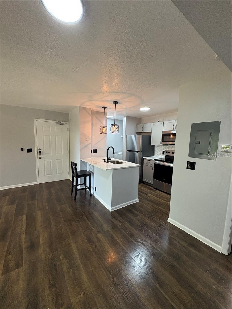 465 Forestway Cir #307 Property Photo 6