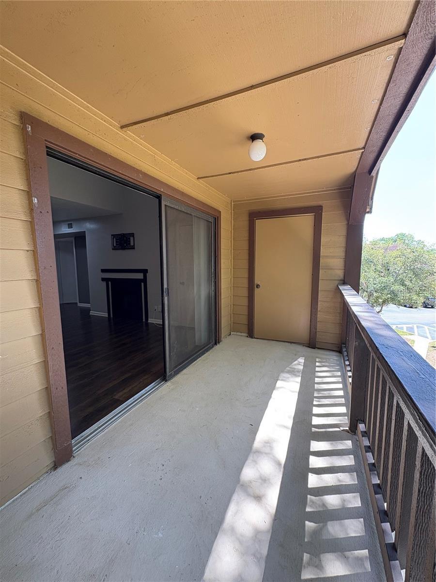 465 Forestway Cir #307 Property Photo 16