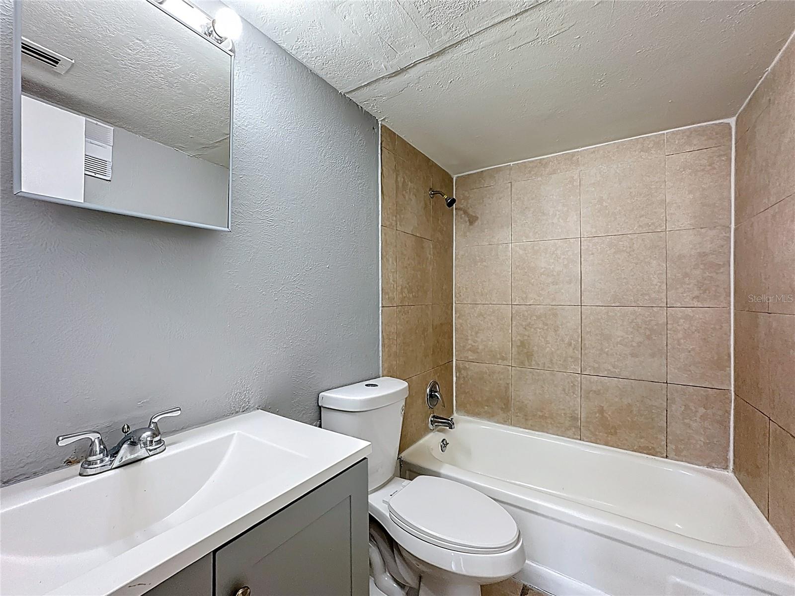 2753 L B Mcleod Rd #d Property Photo 22