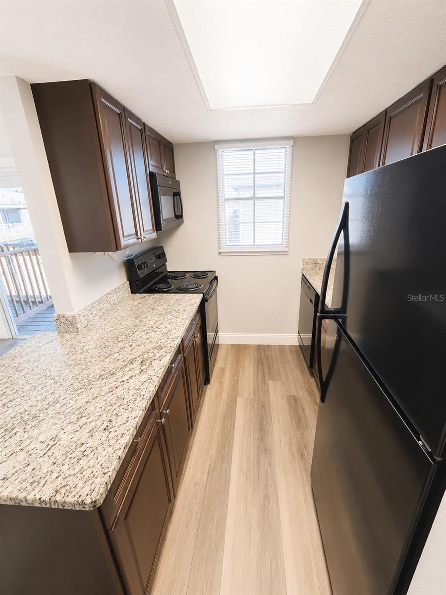 2791 L B Mcleod Rd #d Property Photo 3
