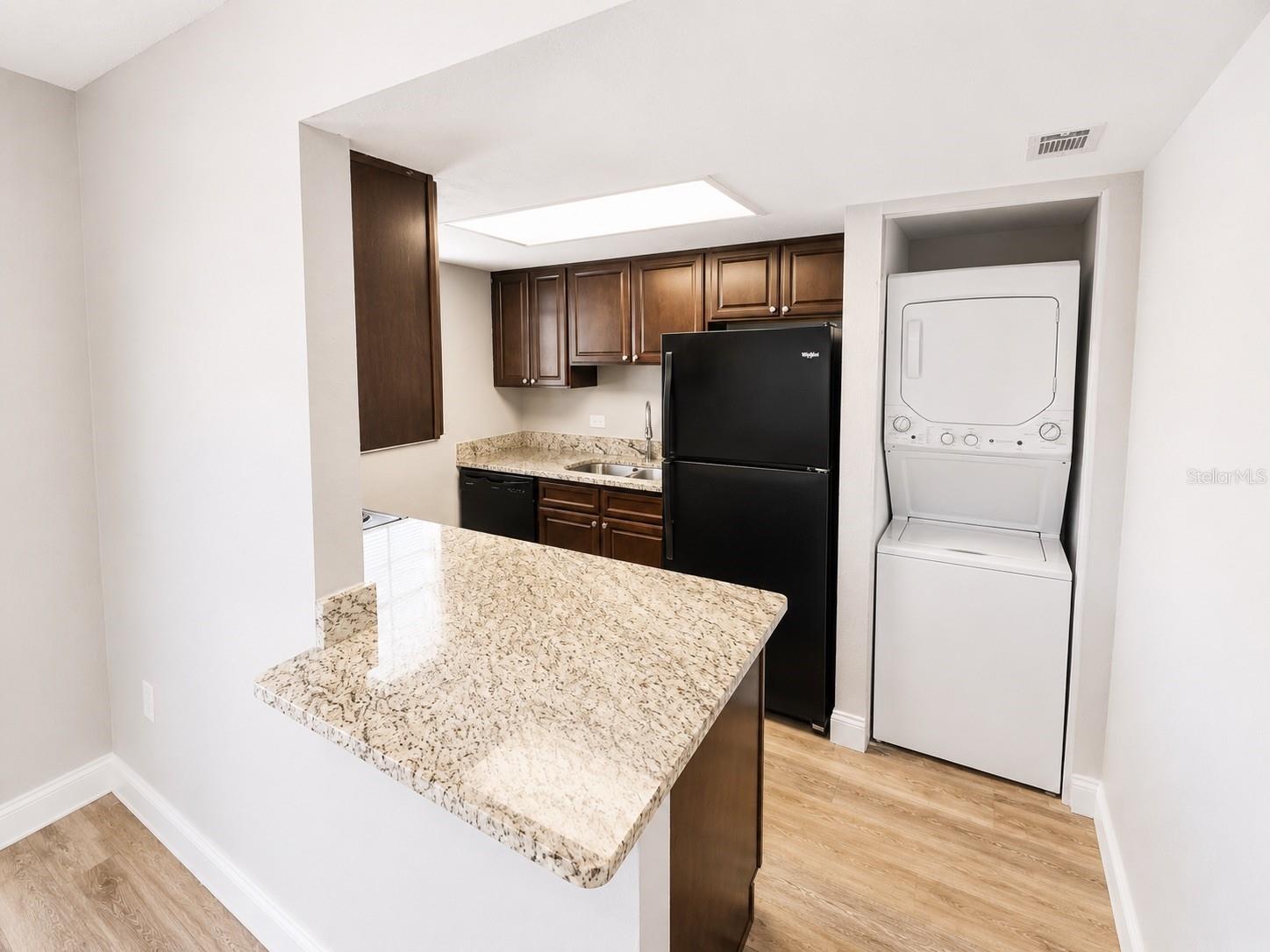 2791 L B Mcleod Rd #d Property Photo 4