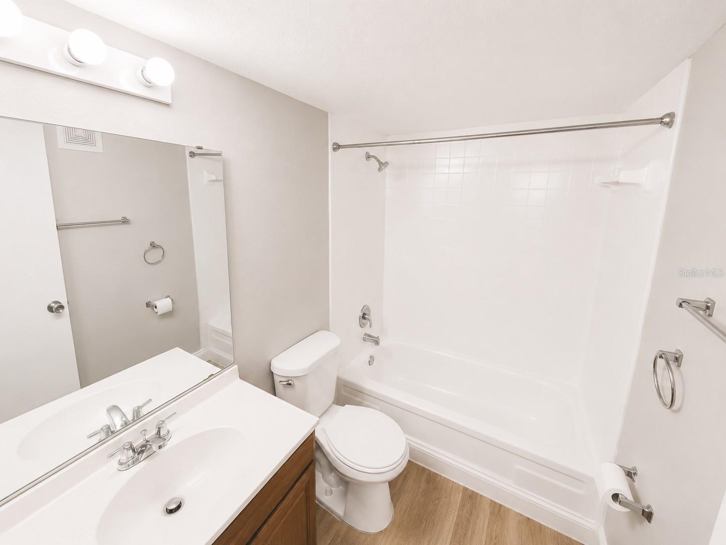 2791 L B Mcleod Rd #d Property Photo 11