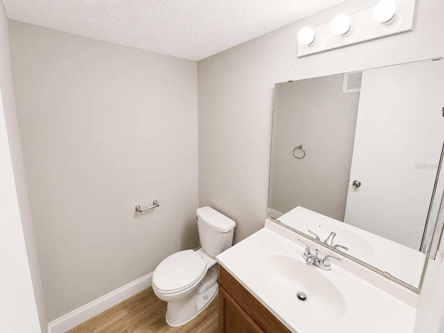 2791 L B Mcleod Rd #d Property Photo 12