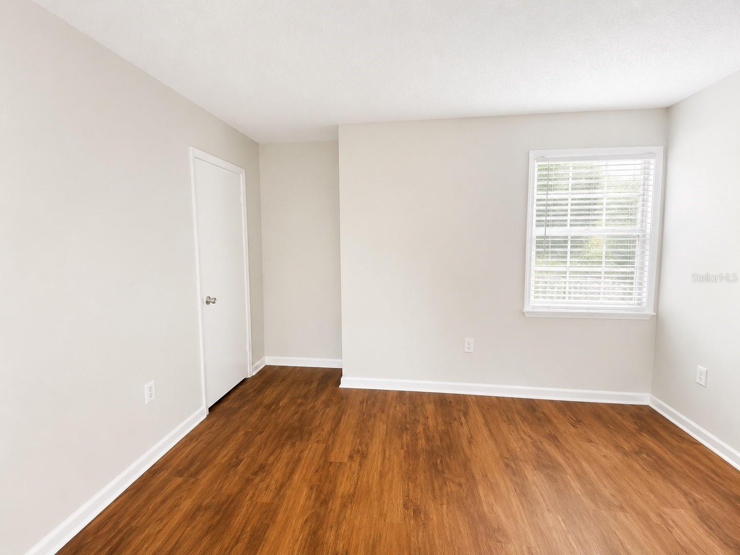 2757 L B Mcleod Rd #c Property Photo 4