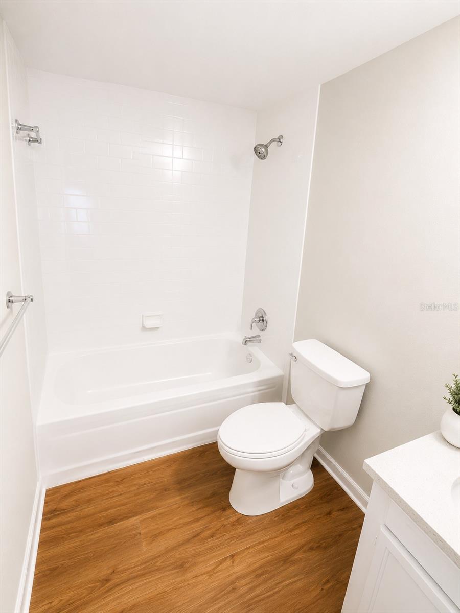 2757 L B Mcleod Rd #c Property Photo 11