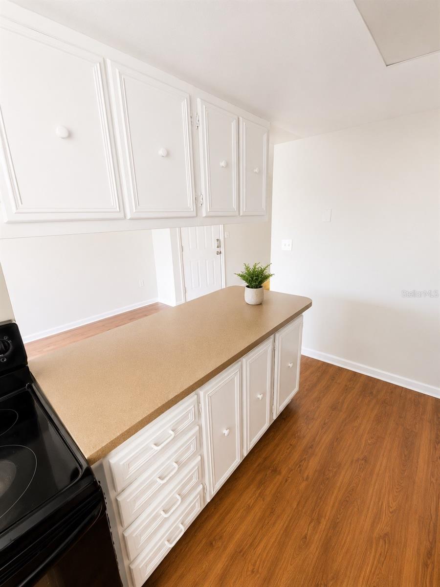 2757 L B Mcleod Rd #c Property Photo 12