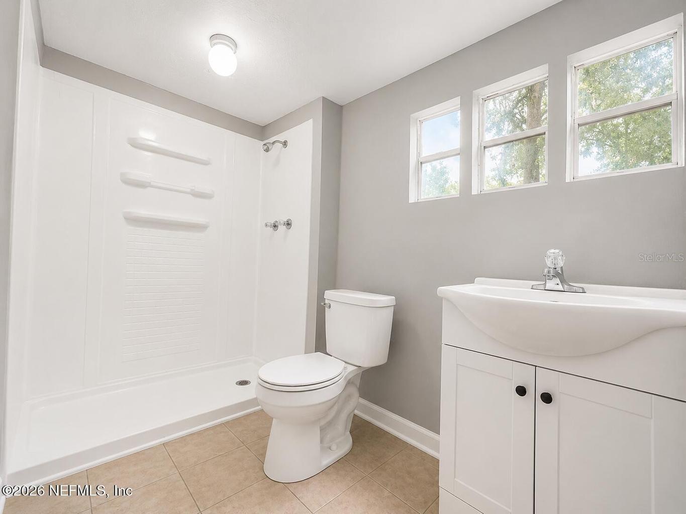 1741 State Road 20 Property Photo 6