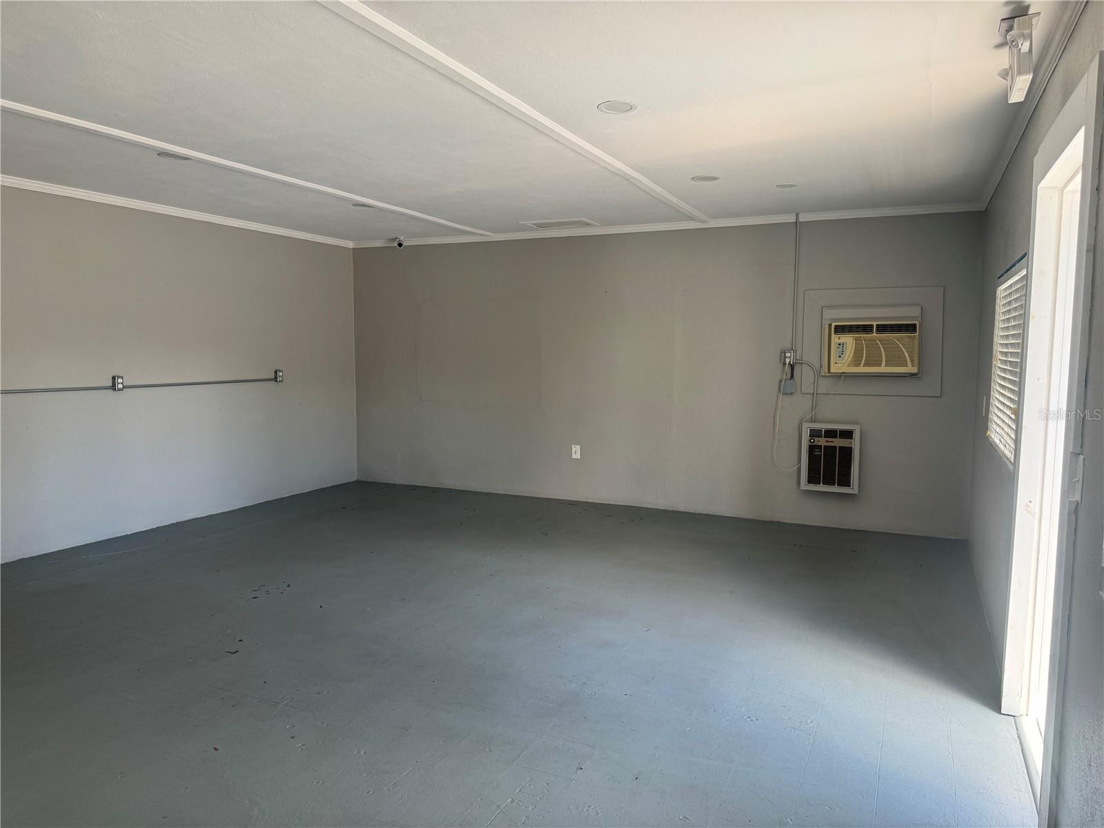2315 W Old Us Highway 441 Property Photo 18