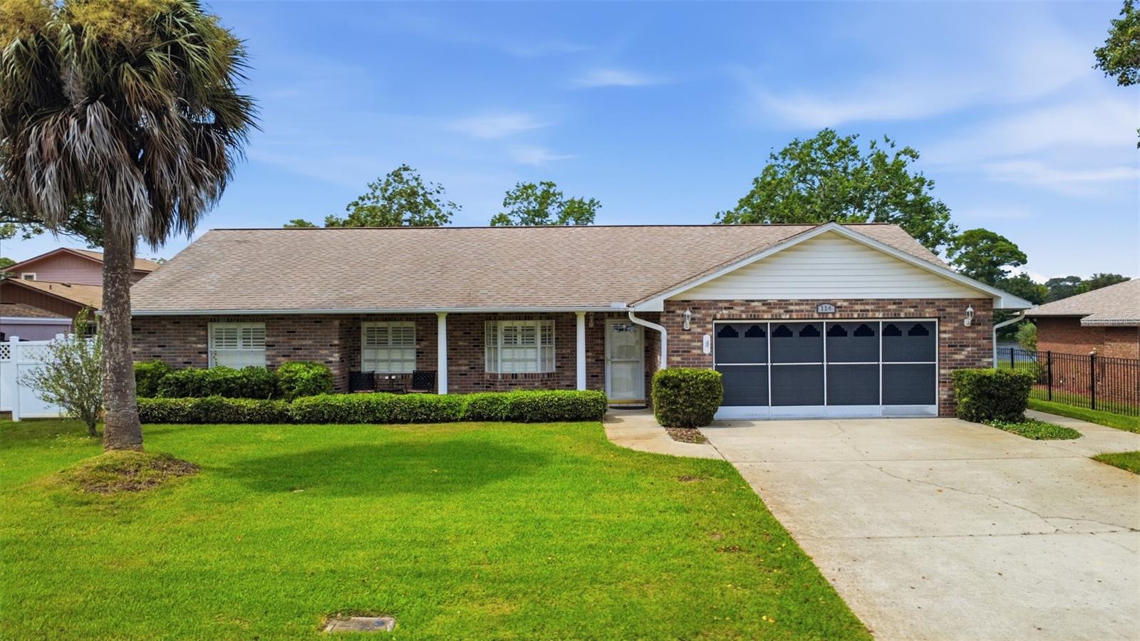 114 Springwood Dr Property Photo 3