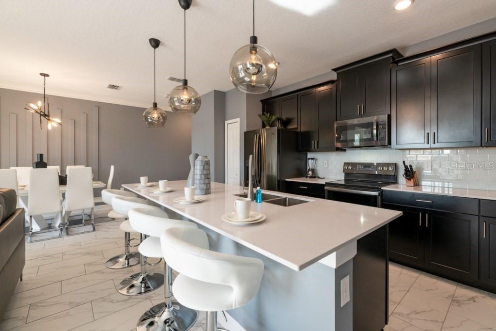 1212 Challenge Dr Property Photo 3