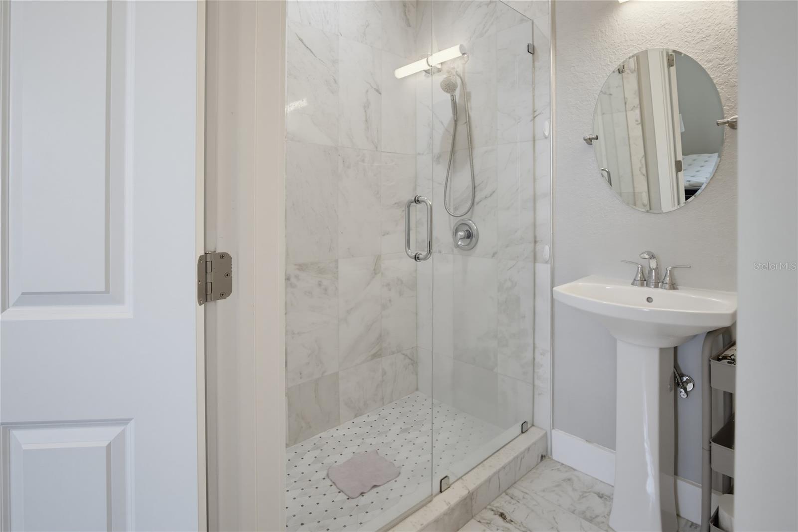 328 Tersas Ct Property Photo 12