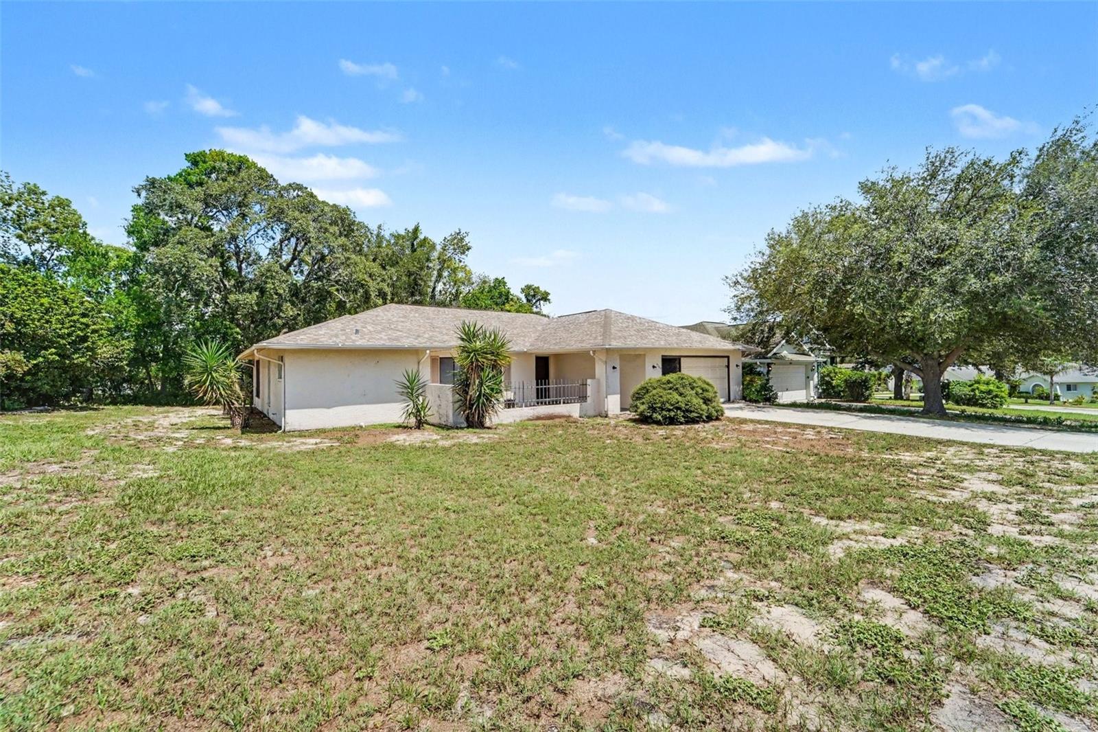 4386 Craigdarragh Ave Property Photo 1