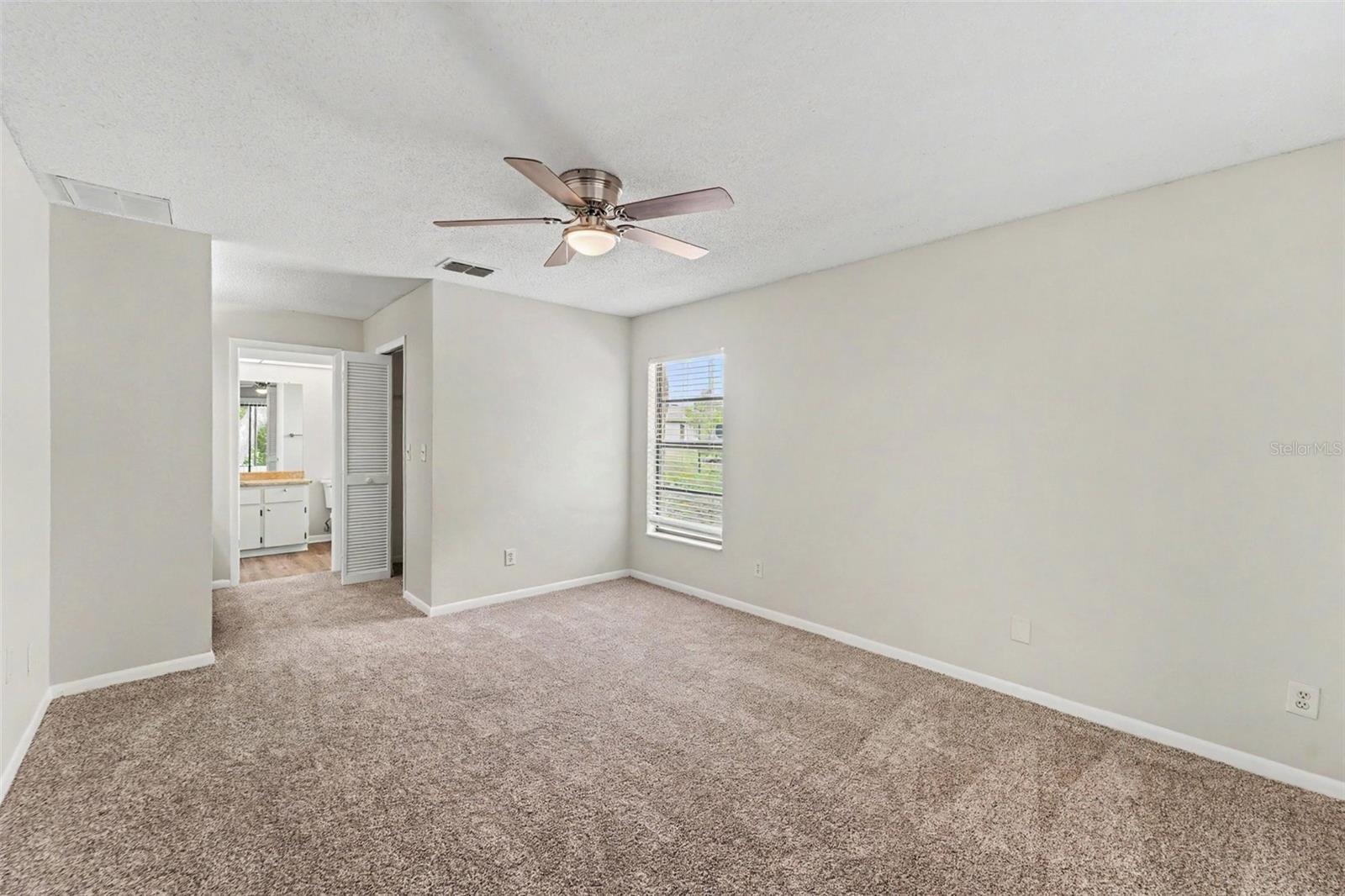 4386 Craigdarragh Ave Property Photo 11