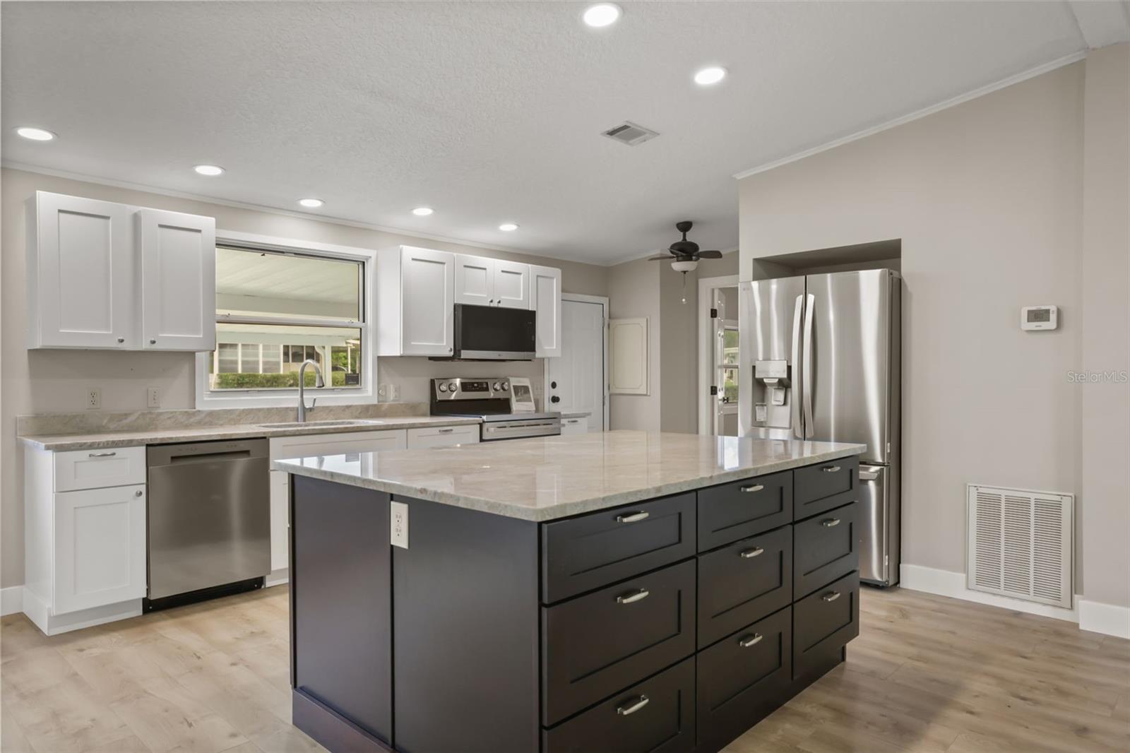 3928 N Citrus Cir #691 Property Photo 15
