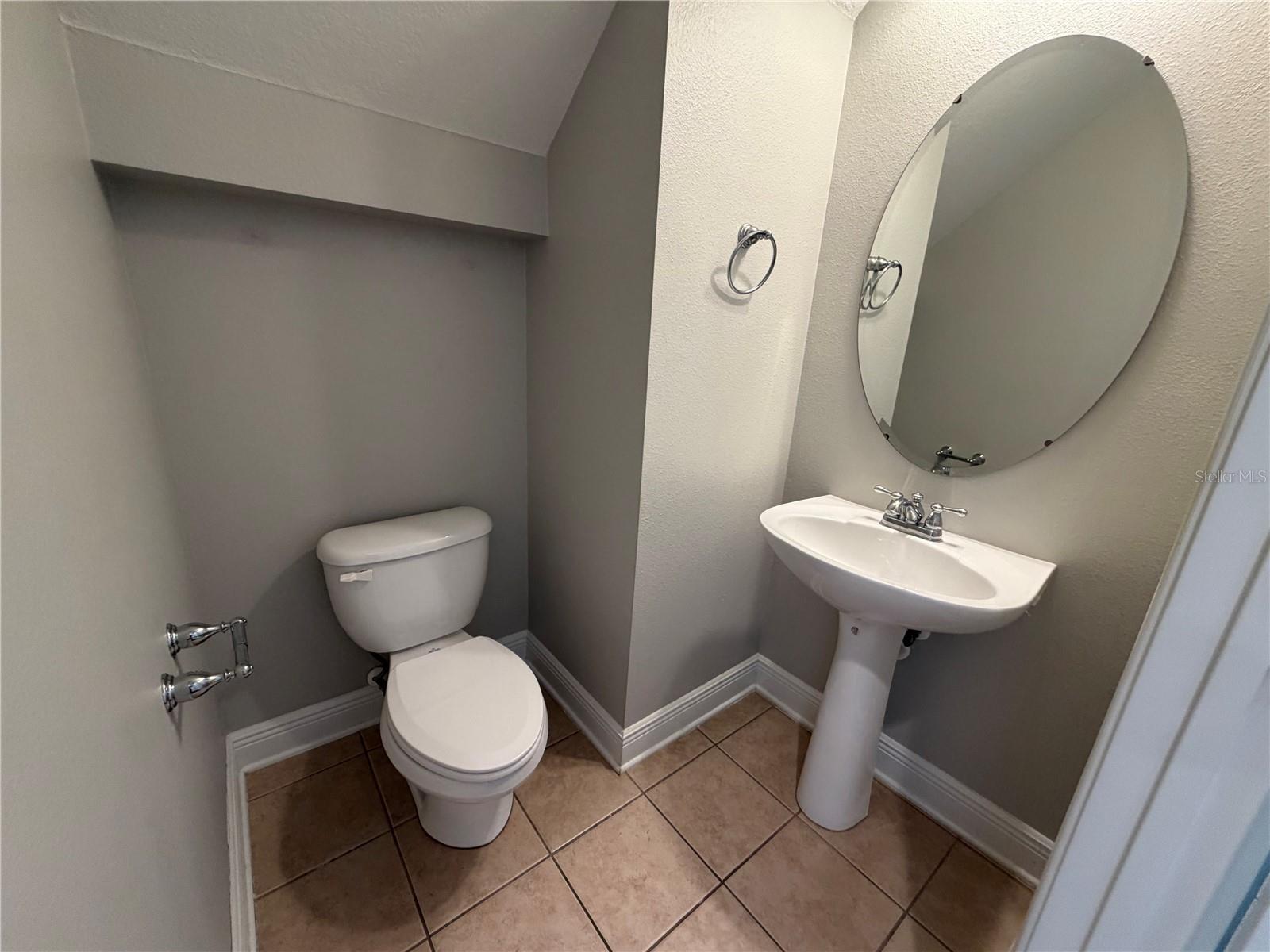 13633 Riggs Way Property Photo 13
