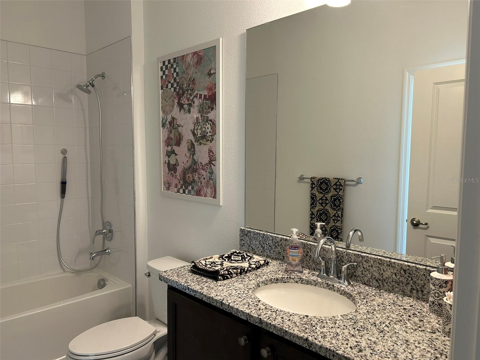14075 Lochend Way Property Photo 8