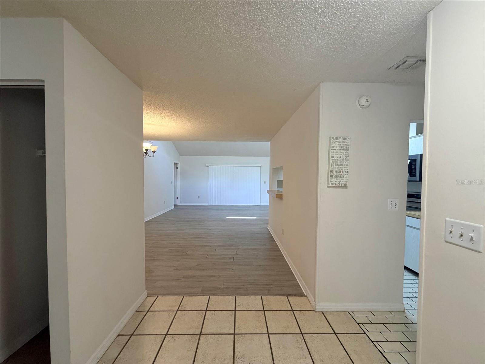 2275 Island Run Property Photo 3