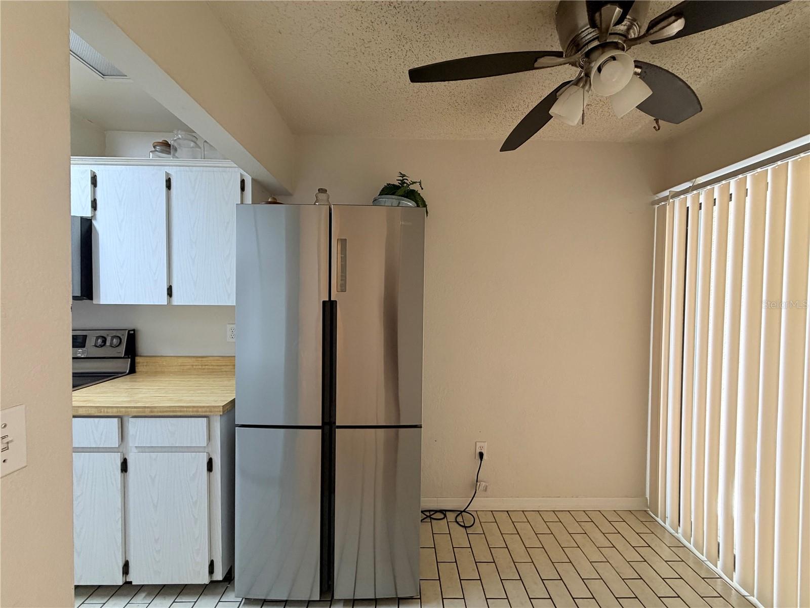 2275 Island Run Property Photo 6