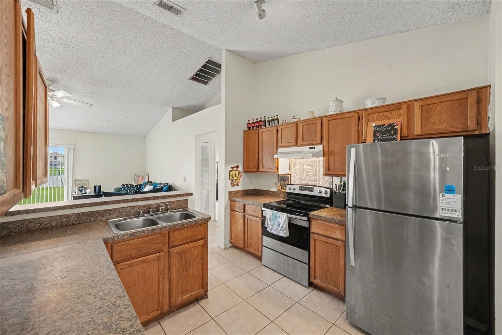 14807 Day Lily Ct Property Photo 2