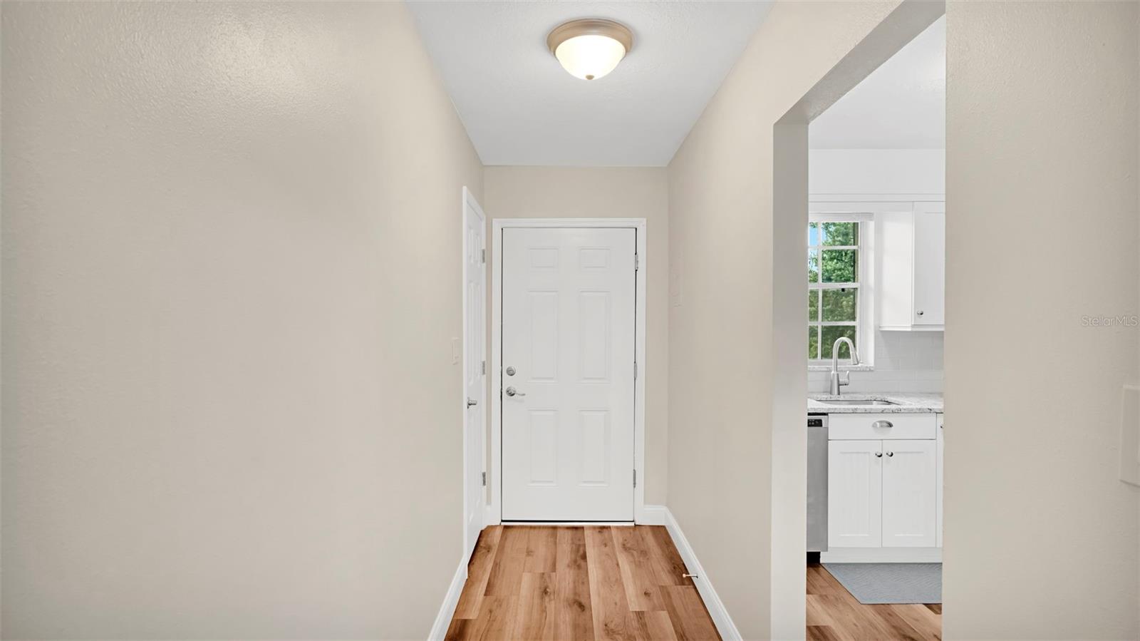 1250 S Denning Dr #127 Property Photo 2