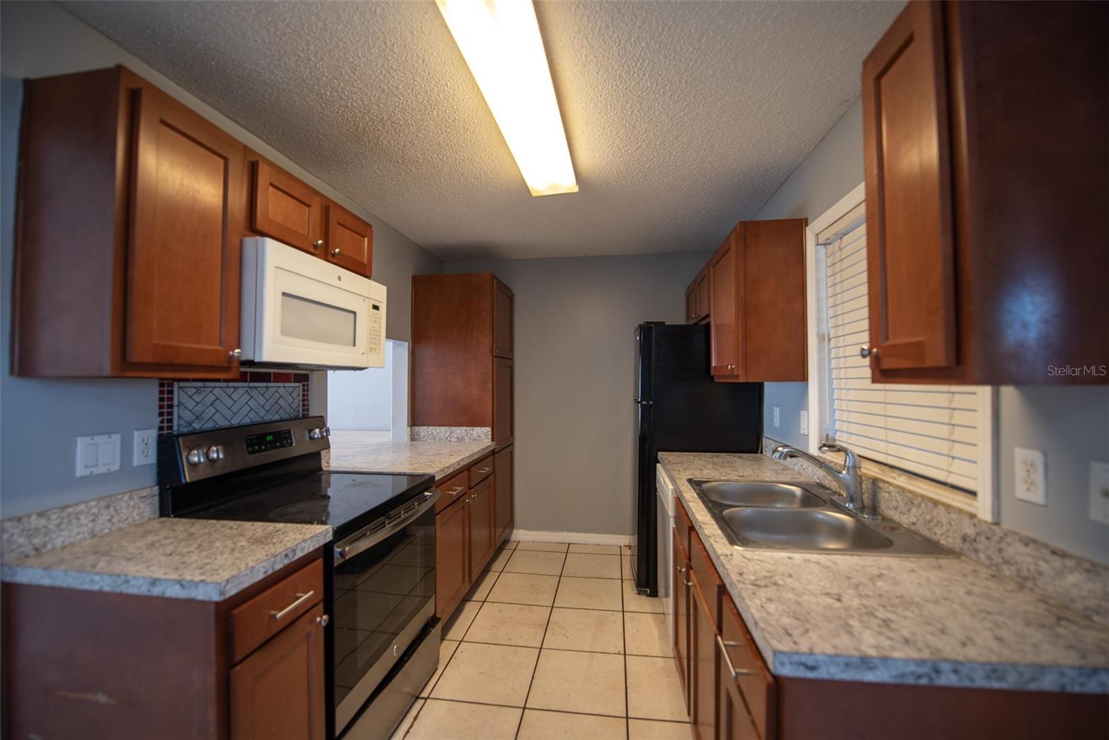 1621 Sandy Point Sq #61 Property Photo 14