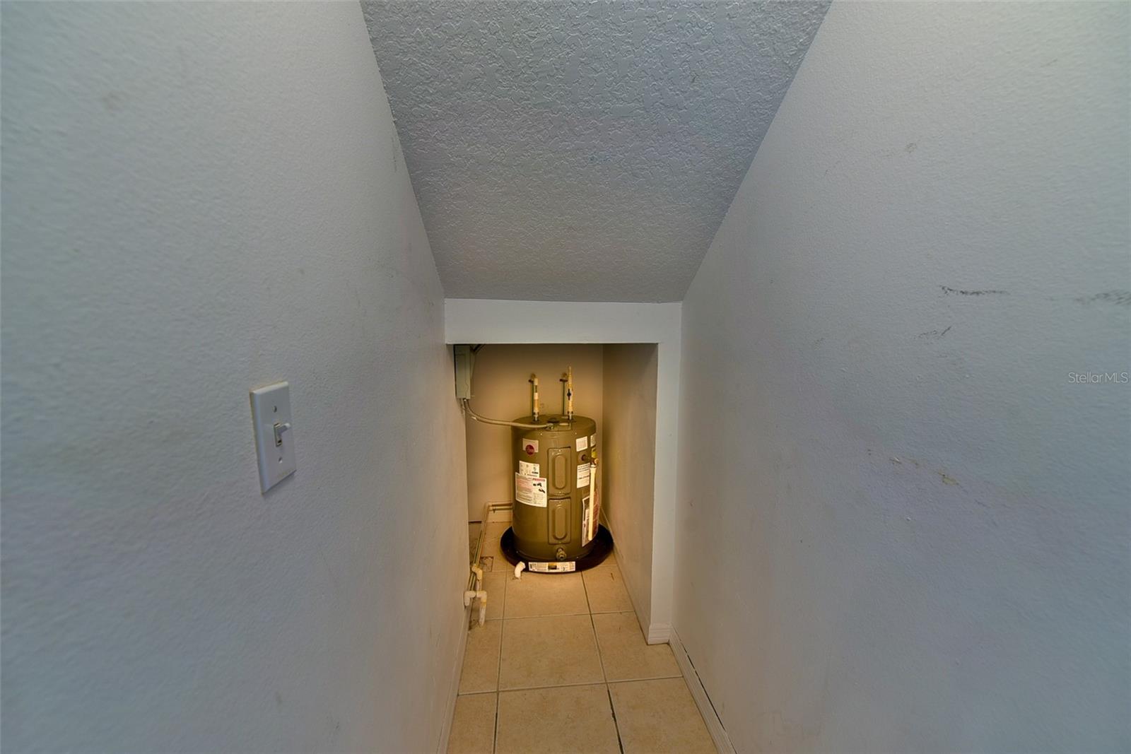 6705 Magnolia Pointe Cir Property Photo 9
